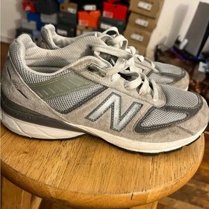 Boys new balance 990v5 sz 6.5